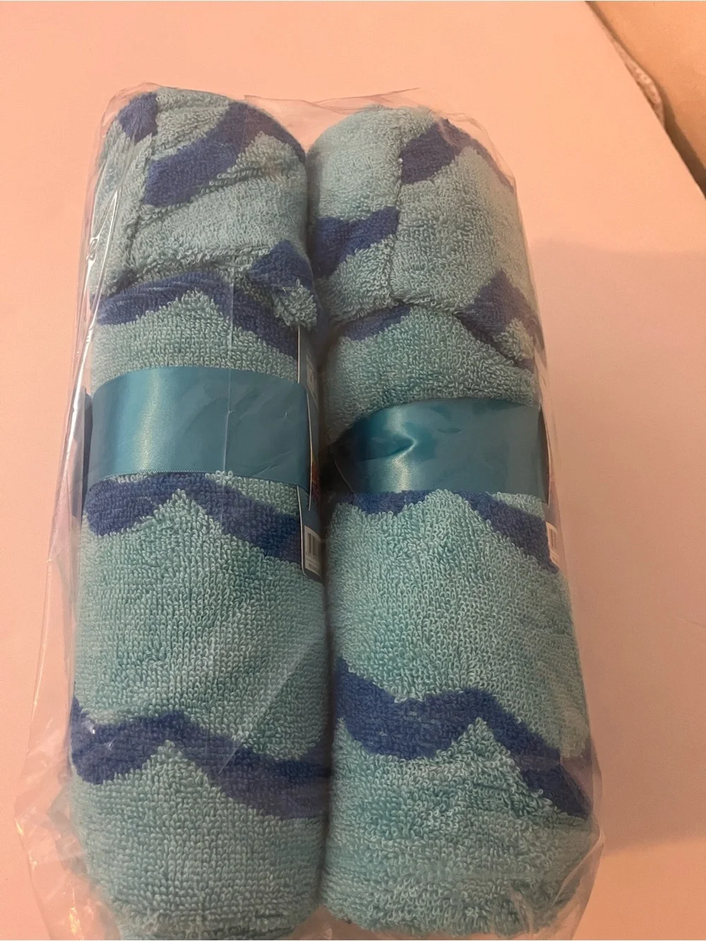 Finding Dory Hooded Kids Towel - Blue & Aqua